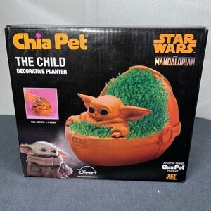 Chia Pet Star Wars The Child Pottery Planter Baby Yoda Mandalorian Novelty Gift